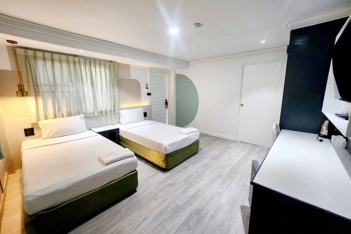 Room 22 of 58