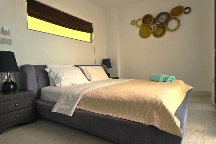 Room 10 of 67