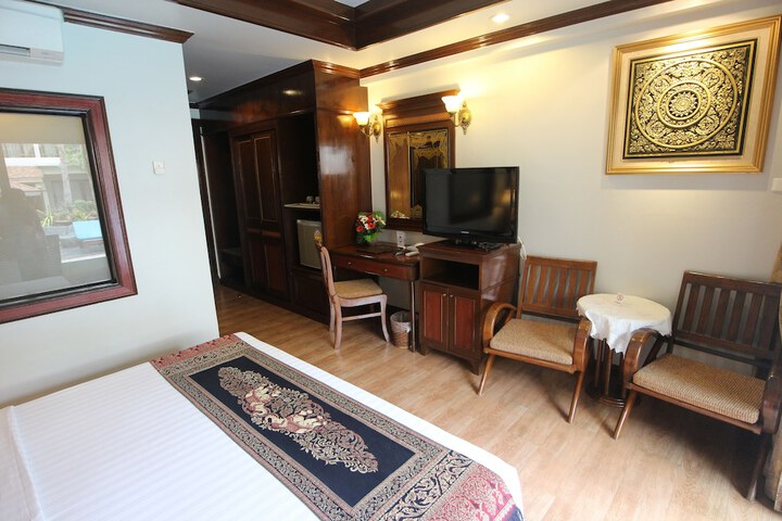 Room amenity