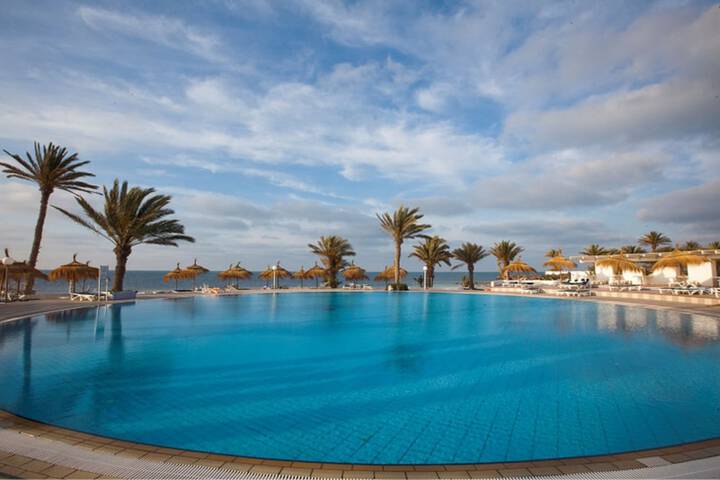 Hotel with Pool