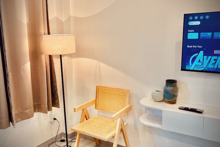 Room 15 of 66
