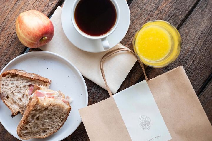Breakfast/Coffee Service 29 of 32