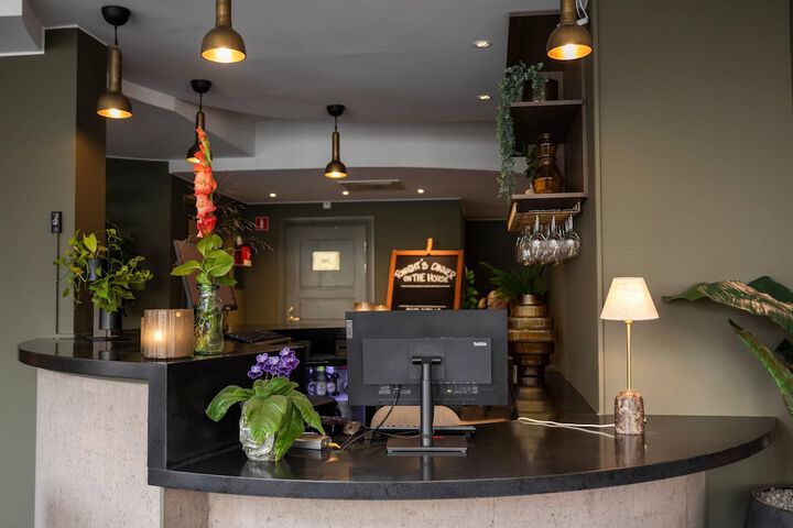 Lobby Entry