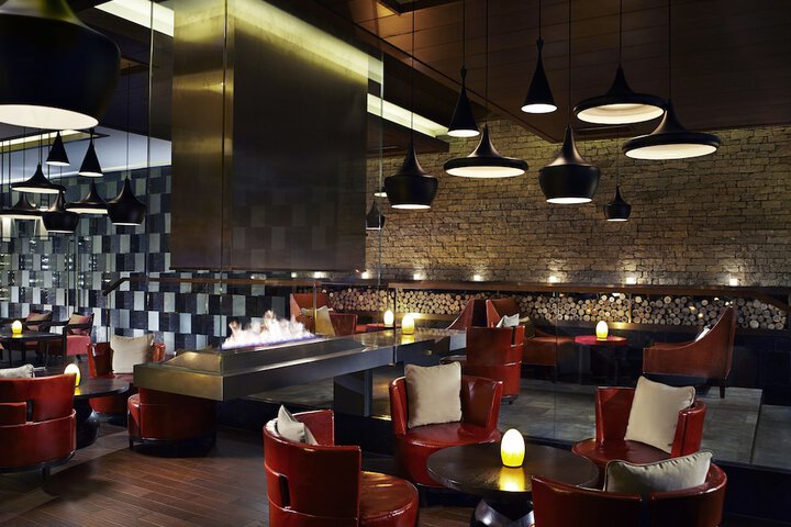 Dining 87 of 122