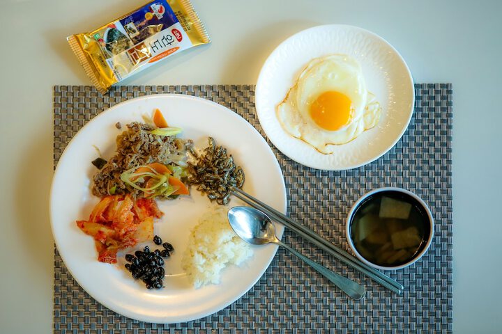 Dining 71 of 90