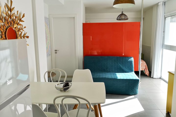 Room 42 of 95
