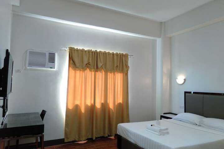 Meaco Royal Hotel- Aparri