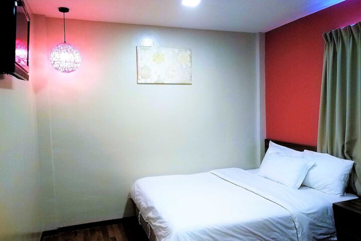Room 5 of 21
