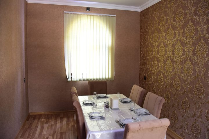 Room 3 of 15