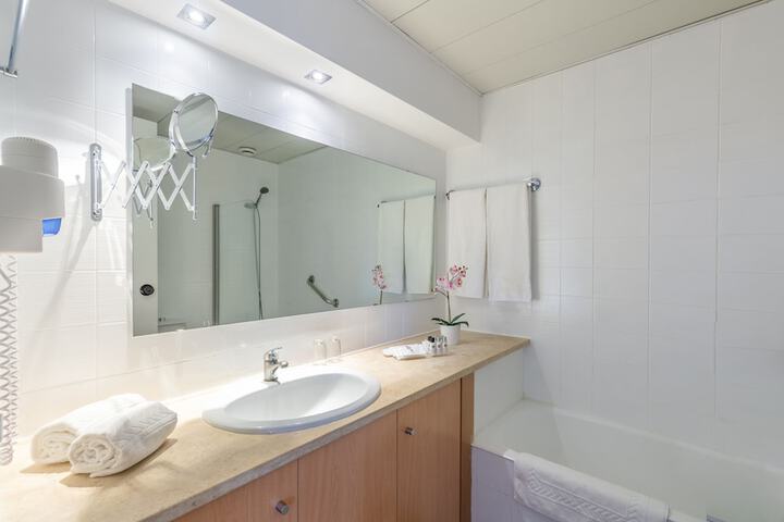 Bath Interior