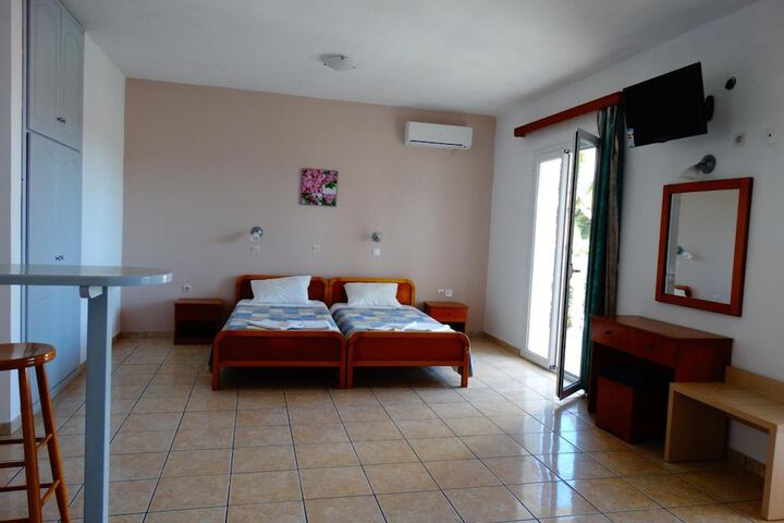 Room 9 of 57