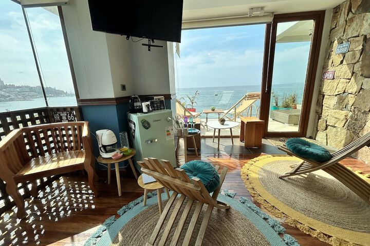 Room 46 of 180