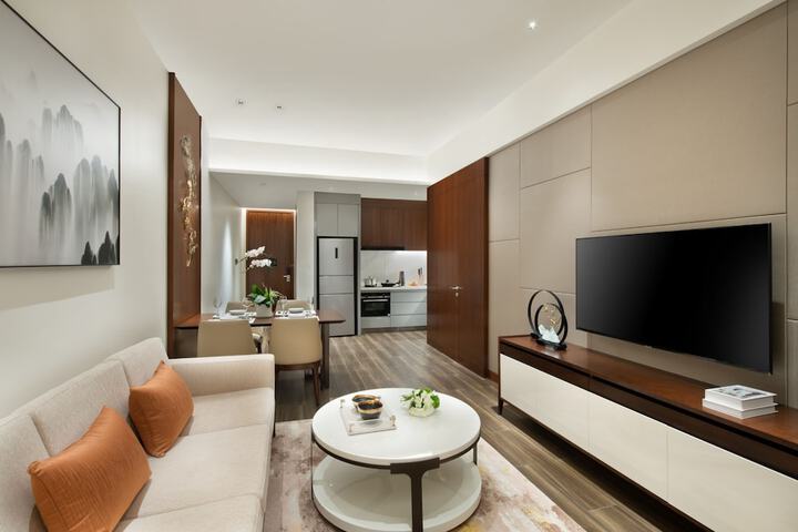 Room 28 of 56