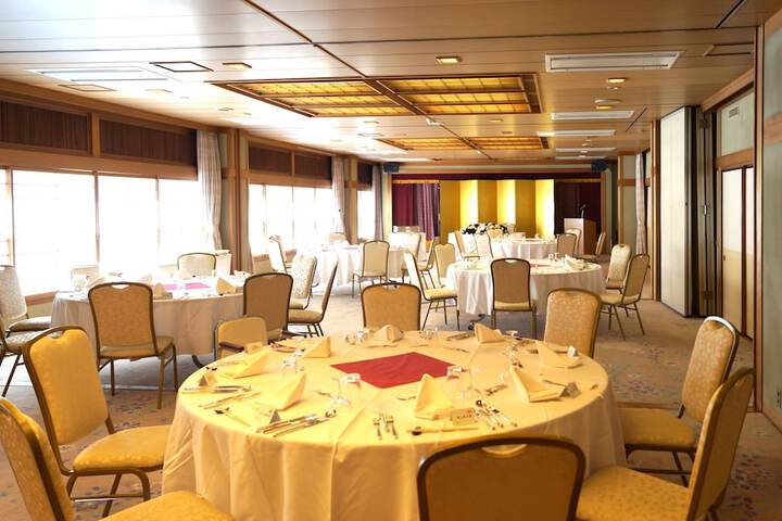 Dining Photos