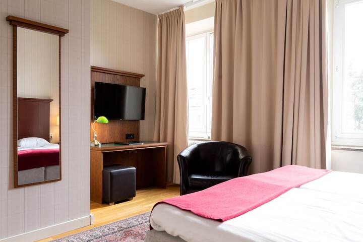 Room 15 of 56