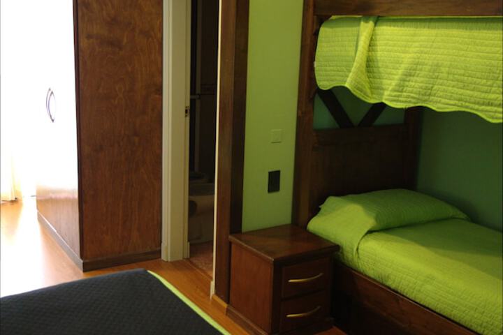 Room 29 of 110