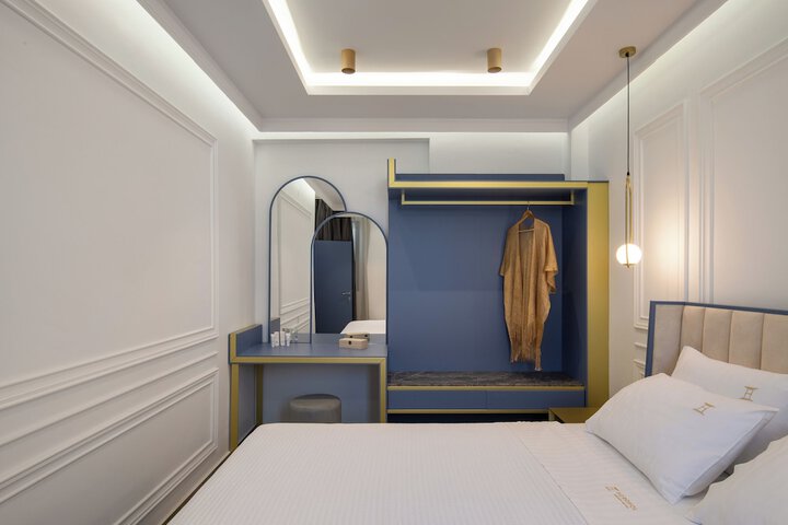 Room 13 of 68