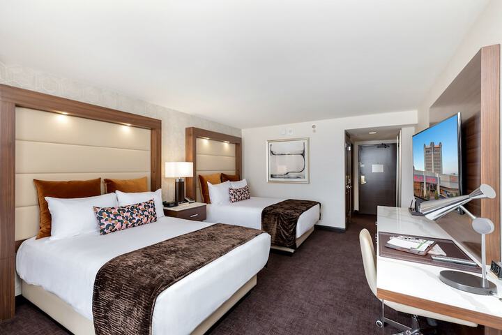 Room 15 of 134