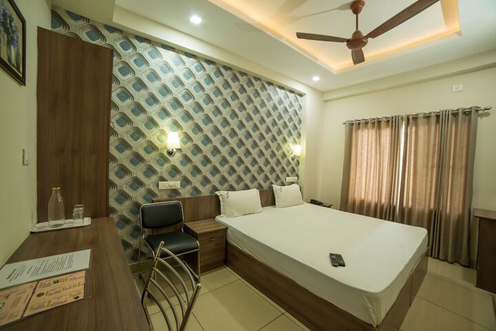 Room 15 of 41