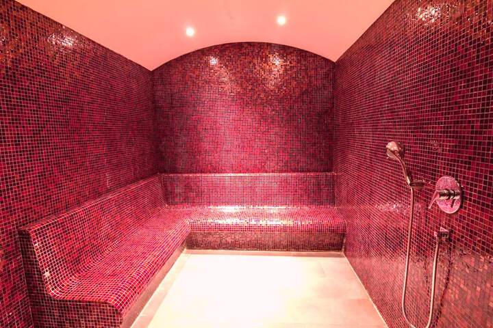 Steam room
