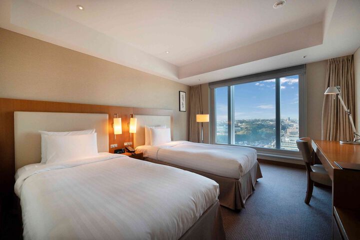 Room 30 of 80
