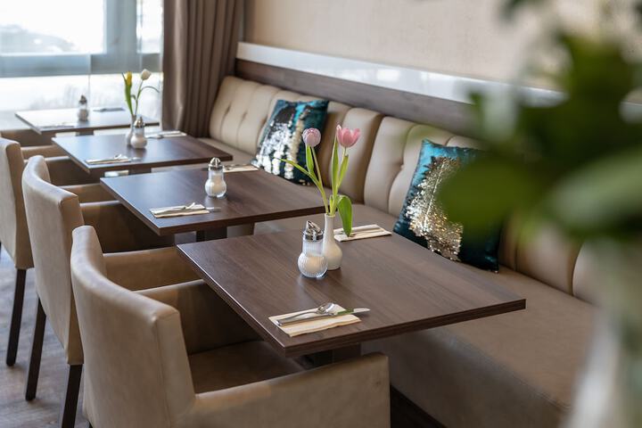 Breakfast area