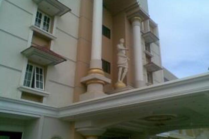 Hotel Le Premiere Papua