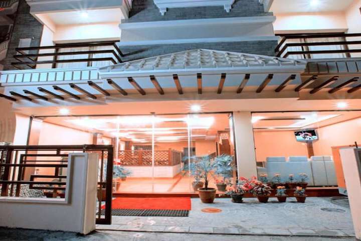 Hotel 8 of 10