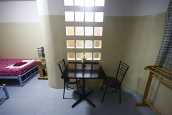 Room 44 of 47