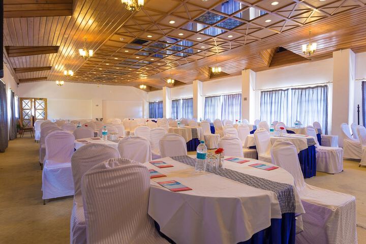 Ballroom/Hall 59 of 83