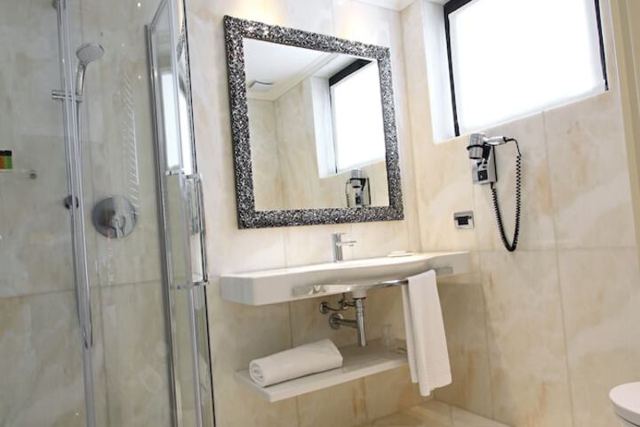 Bathroom Interior Photo