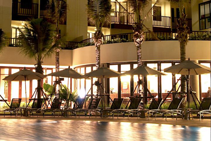 Pools & Facilities