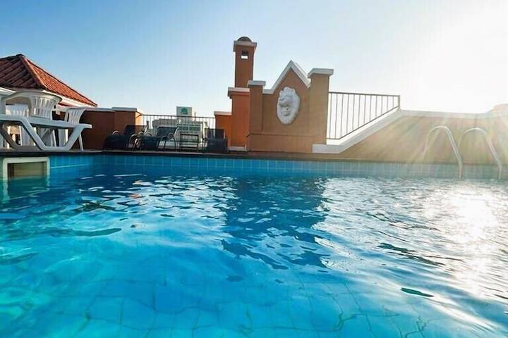 Pool 39 of 53