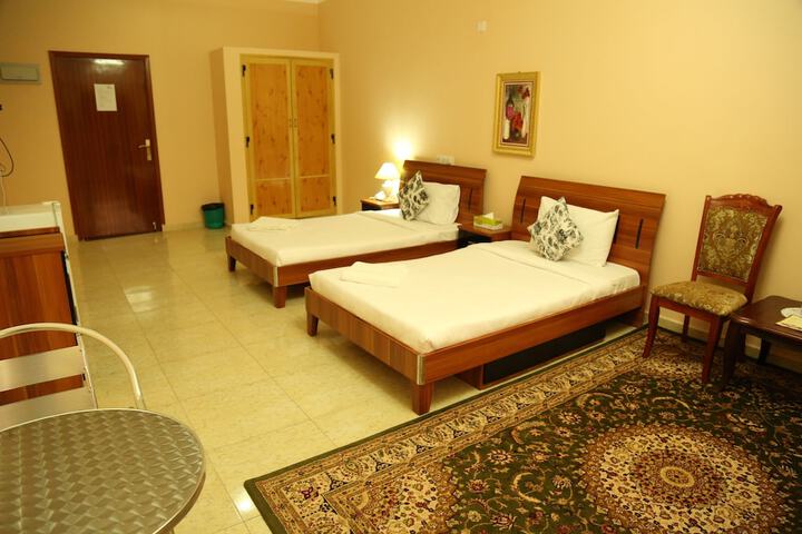 Room 6 of 26