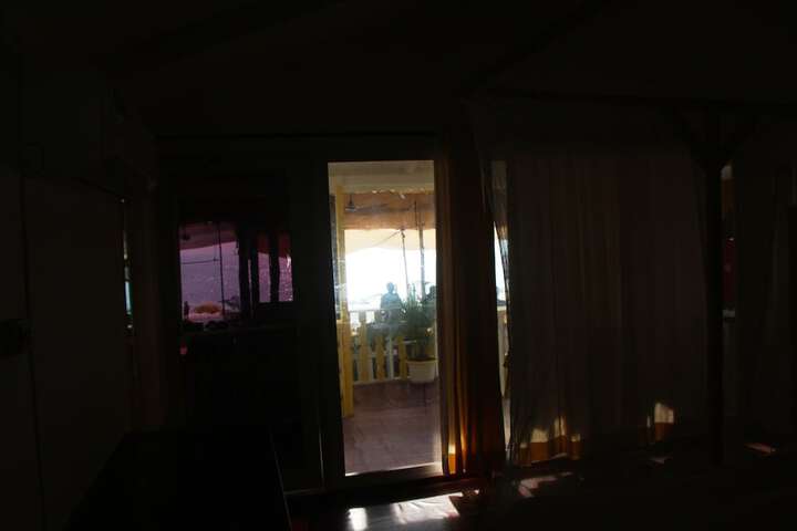 Room 12 of 35