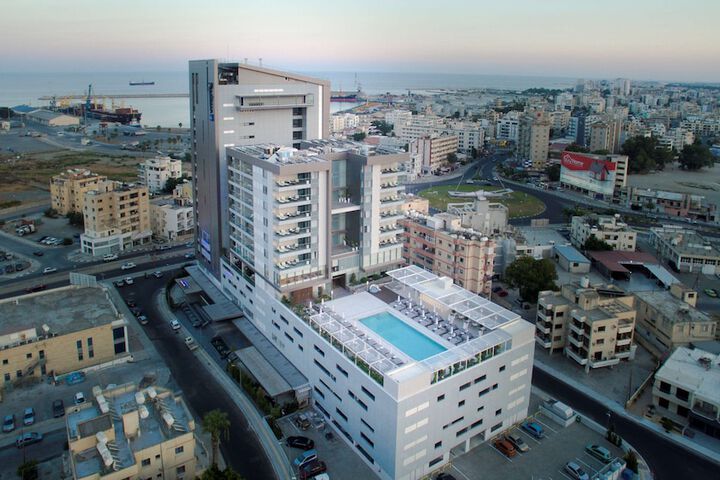 Hotel 154 of 165