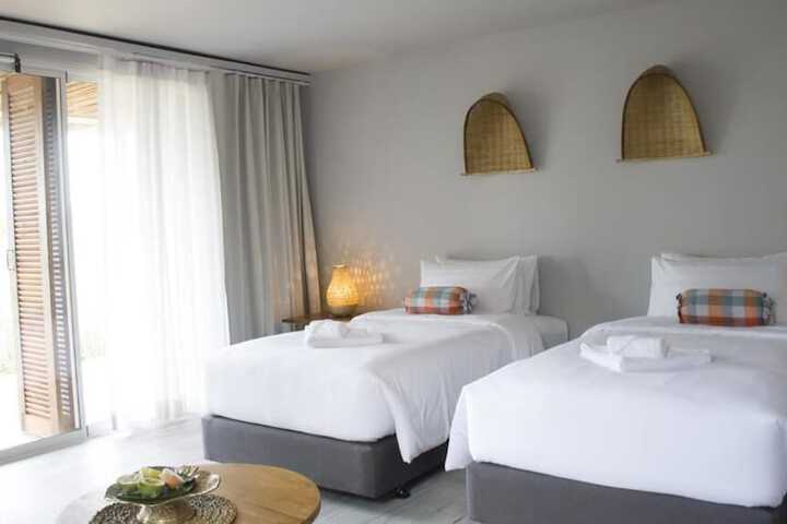 Room 3 of 30