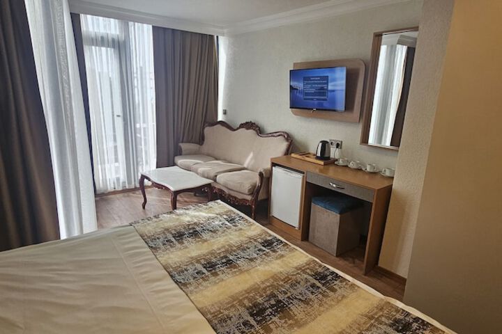 Room 53 of 101