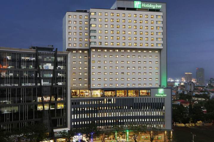 Hotel 91 of 100