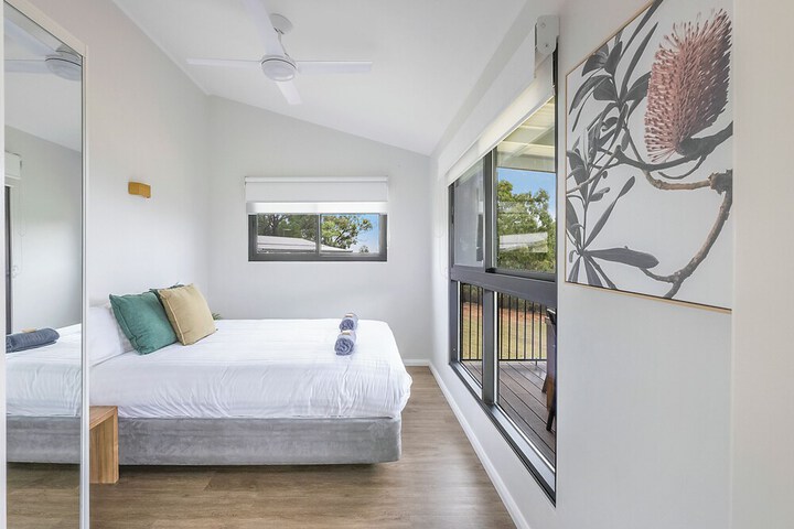 Room 21 of 144
