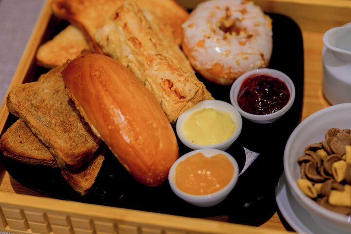 Breakfast/Coffee Service 114 of 131