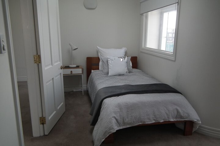 Room 12 of 129