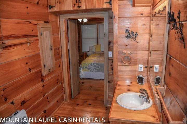 Room 15 of 27