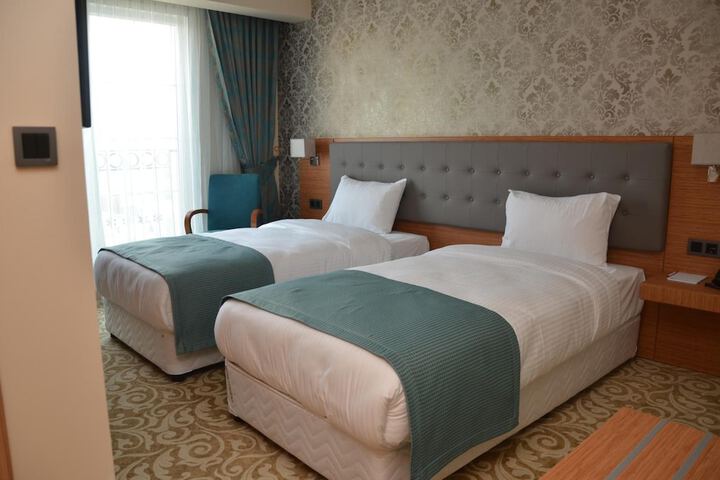 Room 14 of 62