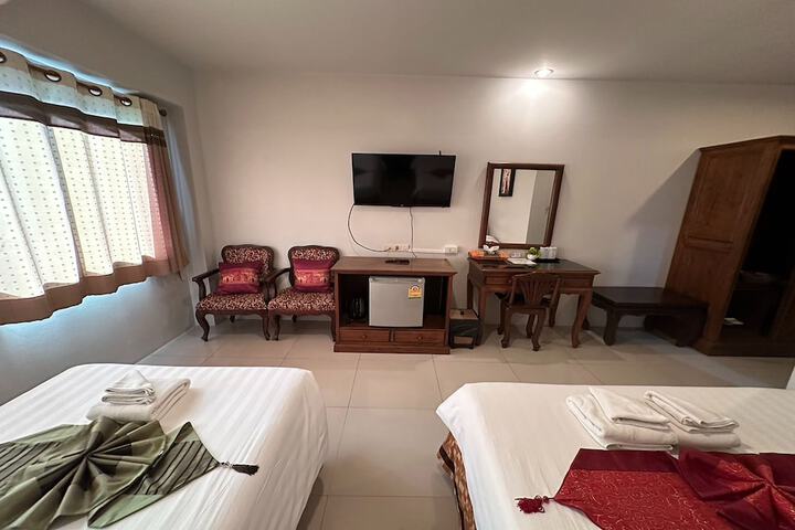 Room 17 of 60
