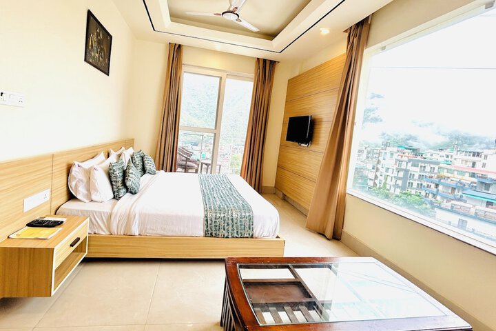 Room 12 of 44