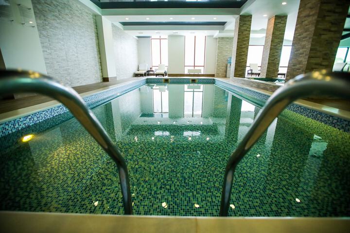 Pool 57 of 93