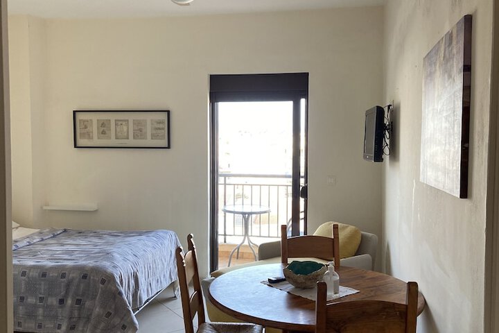 Room 26 of 78