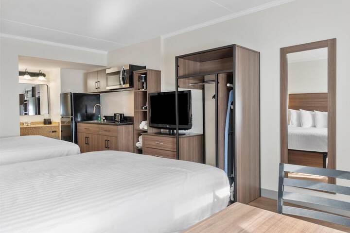 Room 9 of 23