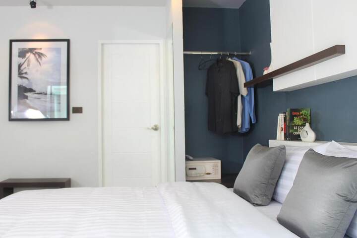 Room 20 of 48